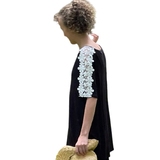 FLOWER CROCHET TUNIC TOP