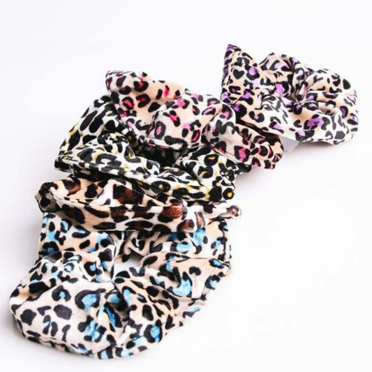 LEOPARD JUMBO SCRUNCHIES