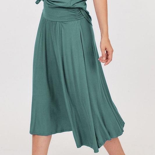 MIDI SKIRT WITH BANDED WAIST AND POCKETS