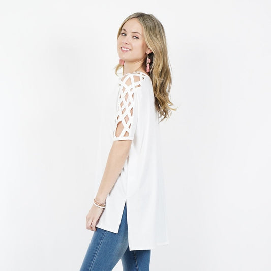 CRISS-CROSS SHOULDER, SHORT SLEEVE, SIDE SPLIT, HI-LOW HEM TOP