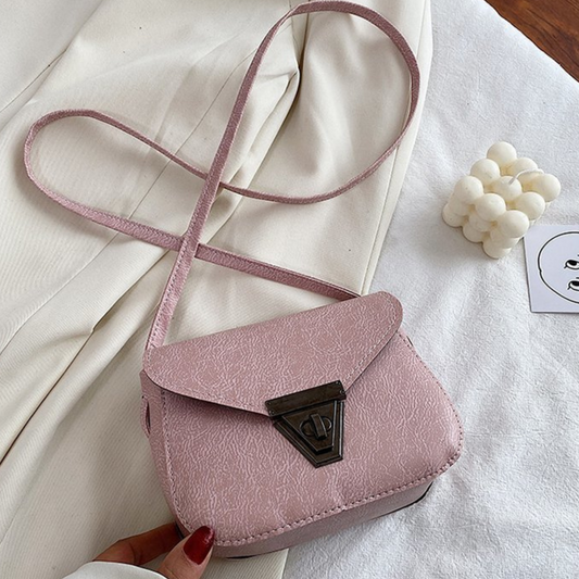 VINTAGE TRIANGULAR BUCKLE SHOULDER BAG