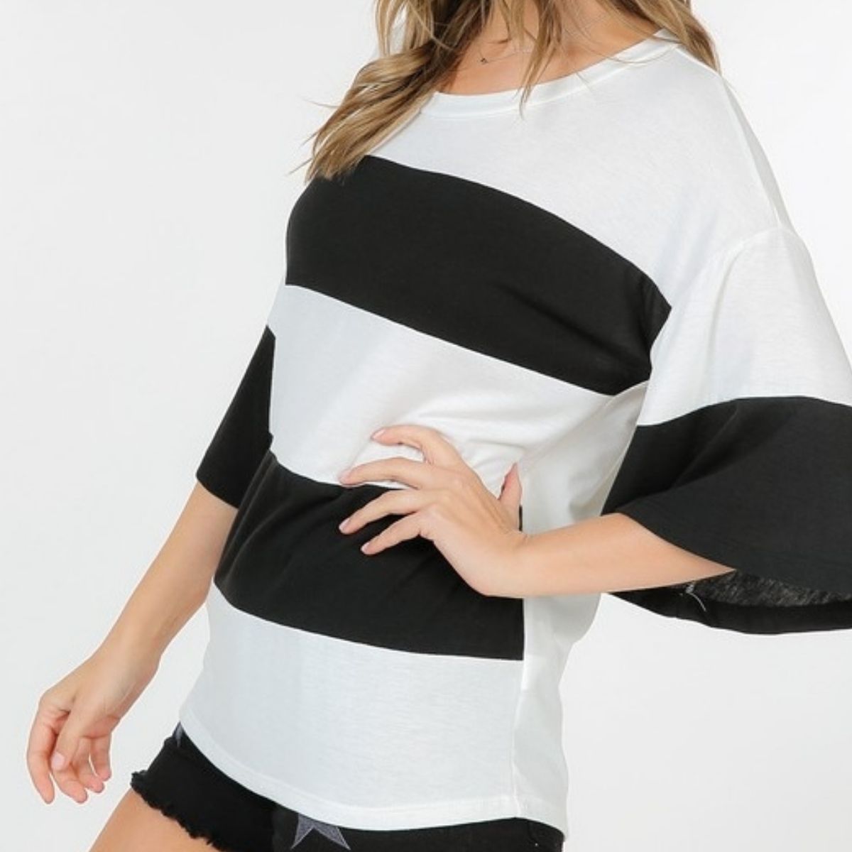 WIDE SLEEVE STRIPED TOP